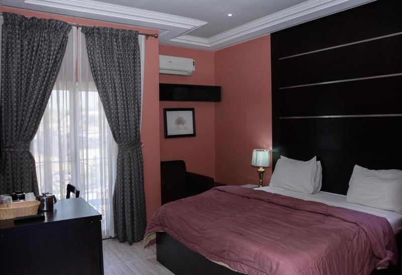 Hard Break Hotel Enugu Dış mekan fotoğraf