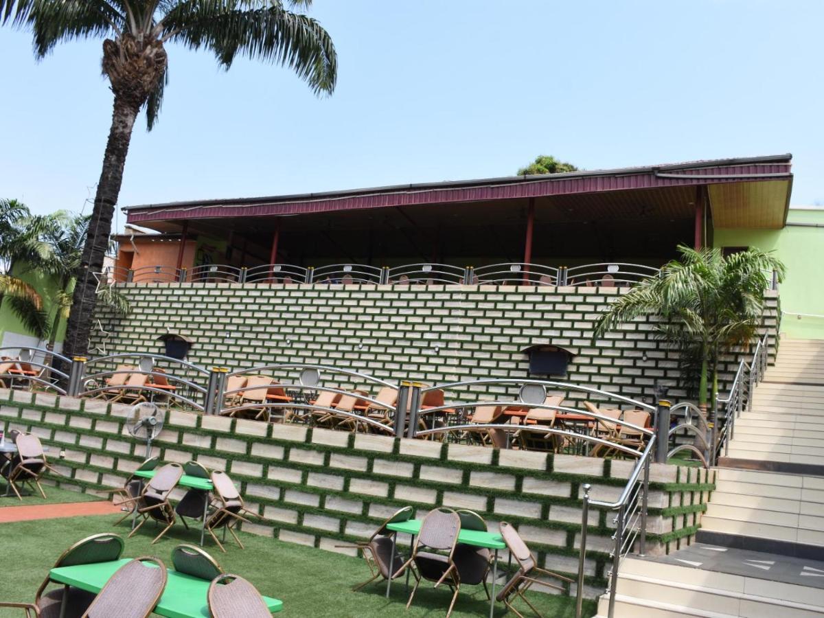 Hard Break Hotel Enugu Dış mekan fotoğraf